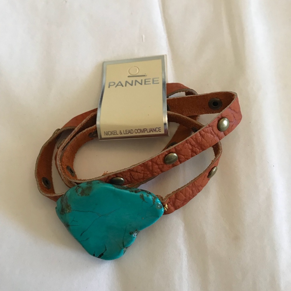 LAST 1!🌟Turquoise Leather Wrap Bracelet - Picture 2 of 5